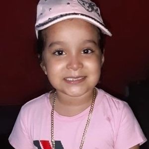 Meet your Posher, Cynthia